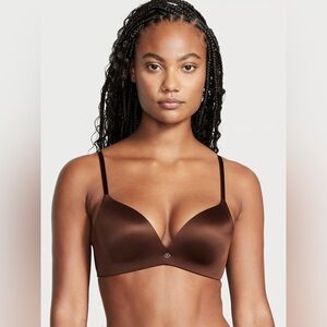 Victoria’s Secret So Obsessed Smooth Wireless Push-Up Bra in Ganache